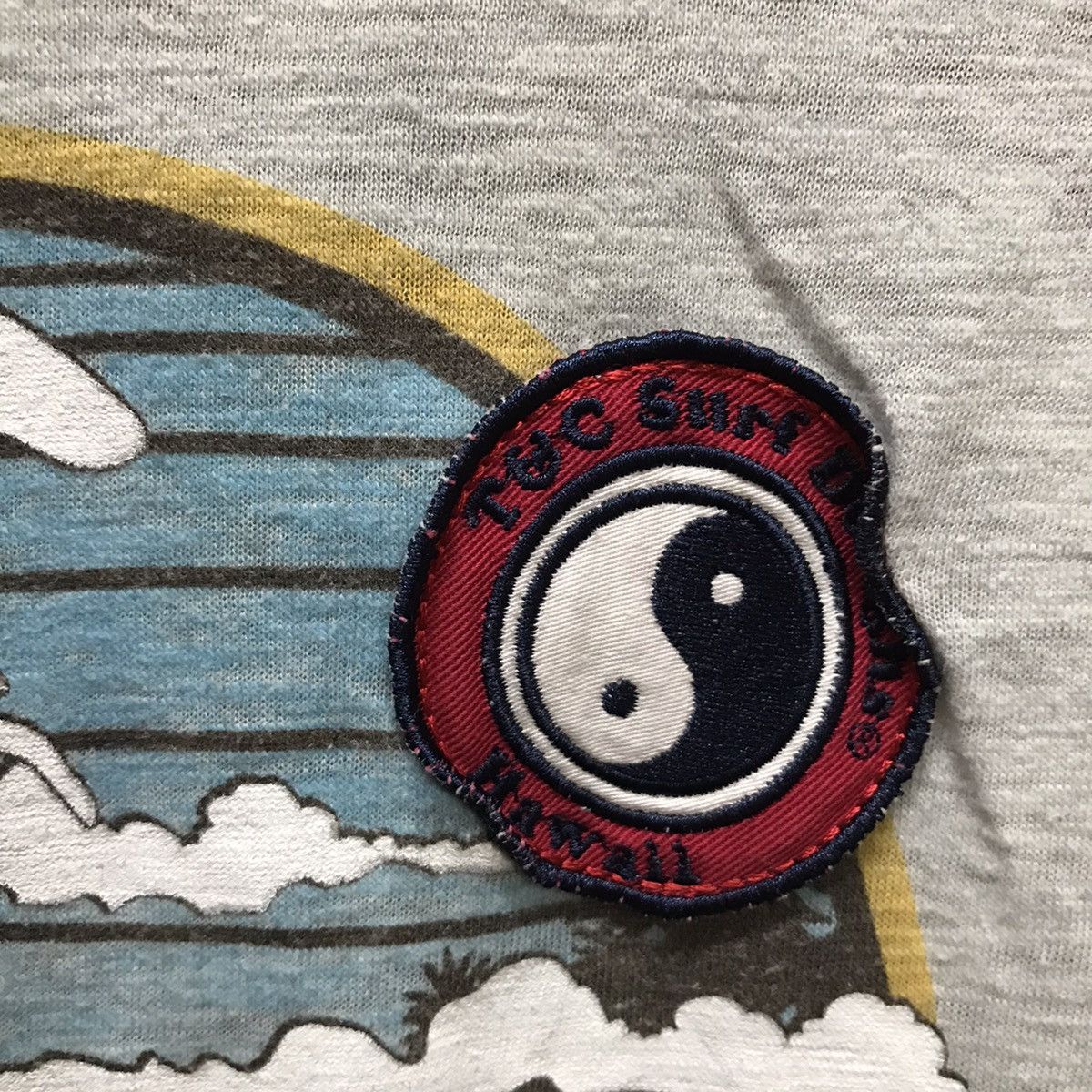 Vintage Vintage T&C Long Sleeve Shirt BigLogo T&C Hawaii Logo Shirt Size US M / EU 48-50 / 2 - 5 Thumbnail