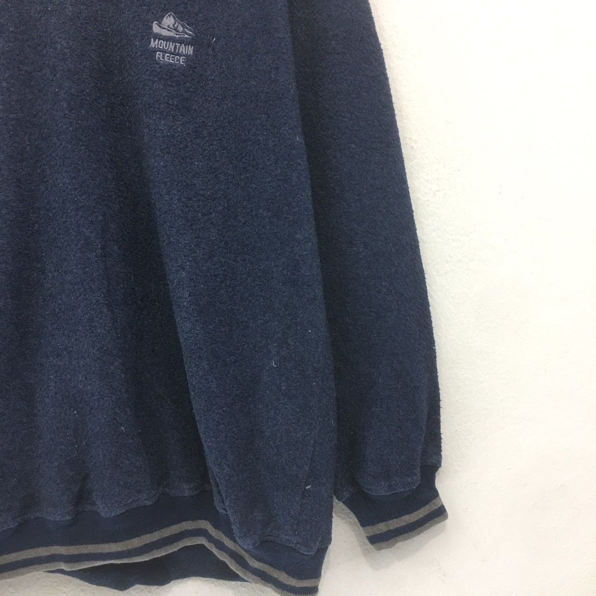 Japanese Brand × The Mountain Vintage Mountain Fleece Crewneck Mountain Size US M / EU 48-50 / 2 - 4 Thumbnail