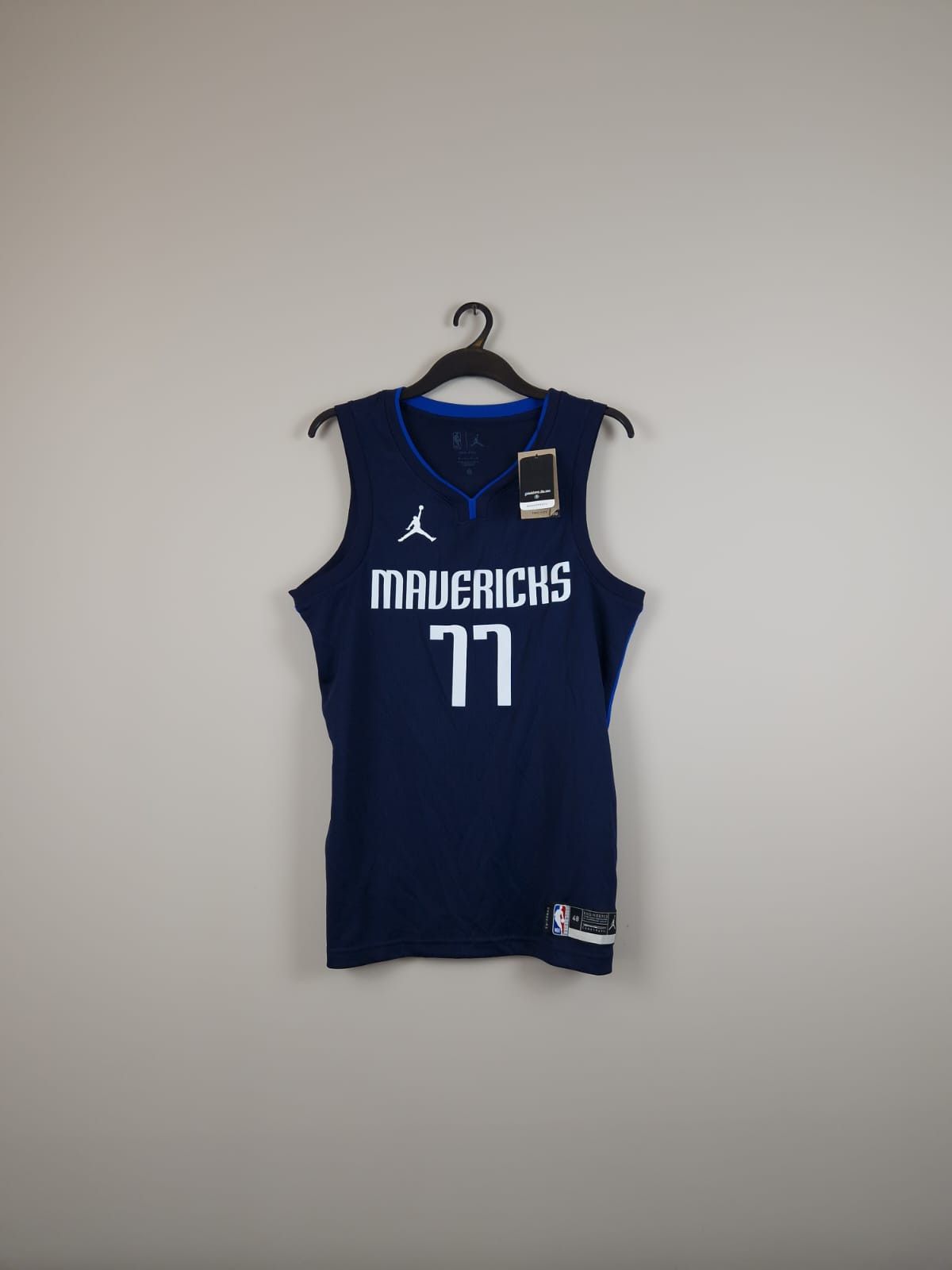 Doncic #77 Dallas Mavericks Nike Swingman Jersey