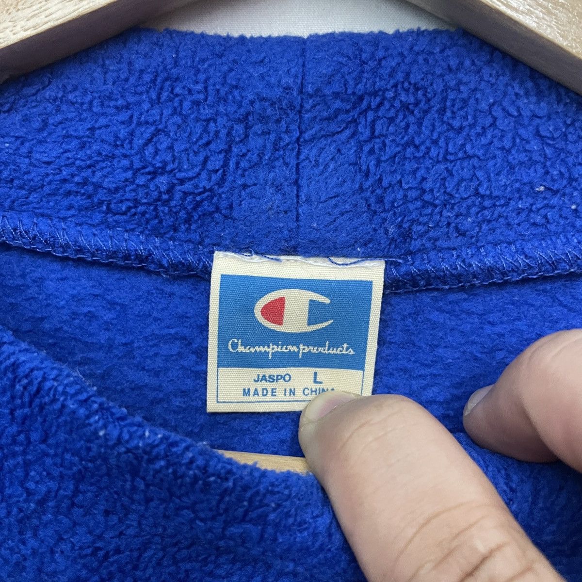 Champion Vintage‼️ CHAMPION PRODUCT Spell Out Big Logo Sweater!! Size US L / EU 52-54 / 3 - 5 Thumbnail