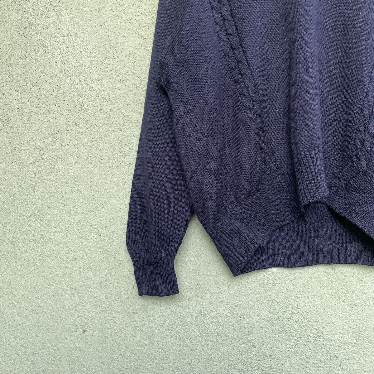 Aran Isles Knitwear Vintage COSMOS CLUB V Neck Knitwear Sweater Jumper!! Size US XL / EU 56 / 4 - 5 Thumbnail