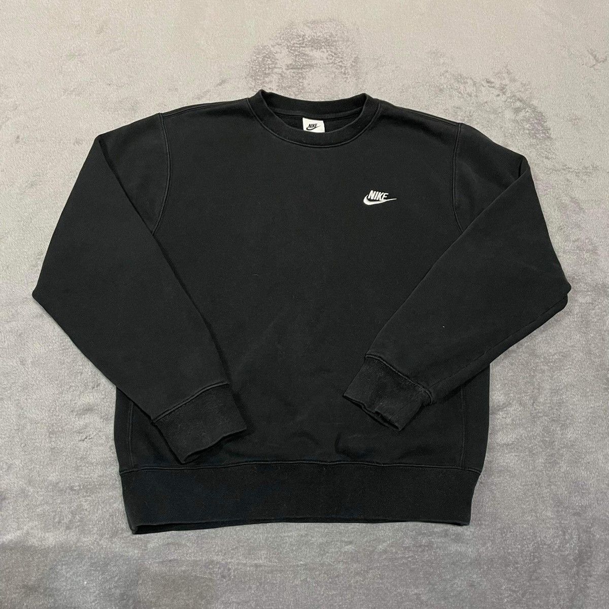 2023 3A Boys Volleyball Nike Crewneck - Black main image 0