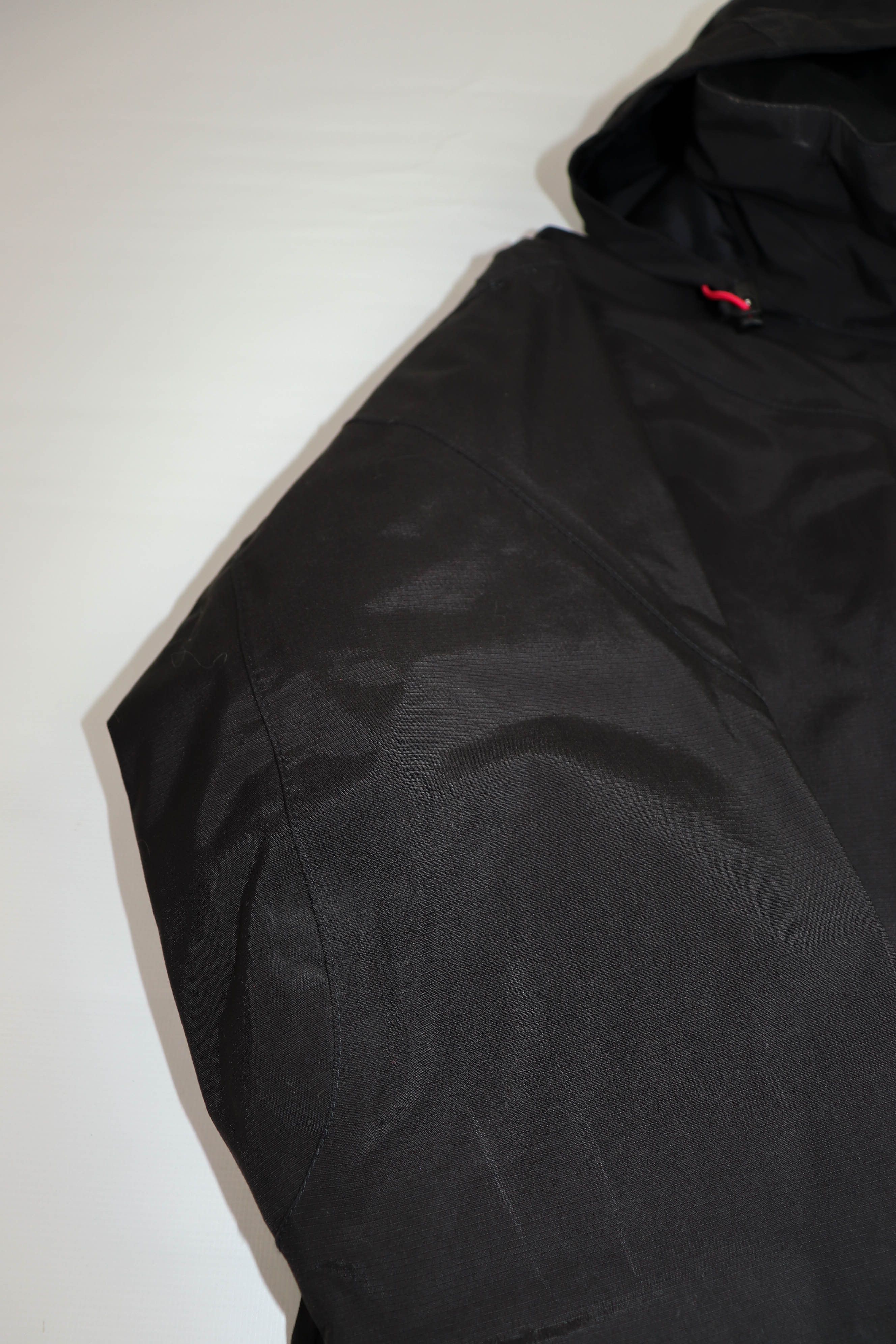 The North Face The North Face HyVent Women's Black Outdoor Hiking Jacket Size S / US 4 / IT 40 - 11 Thumbnail