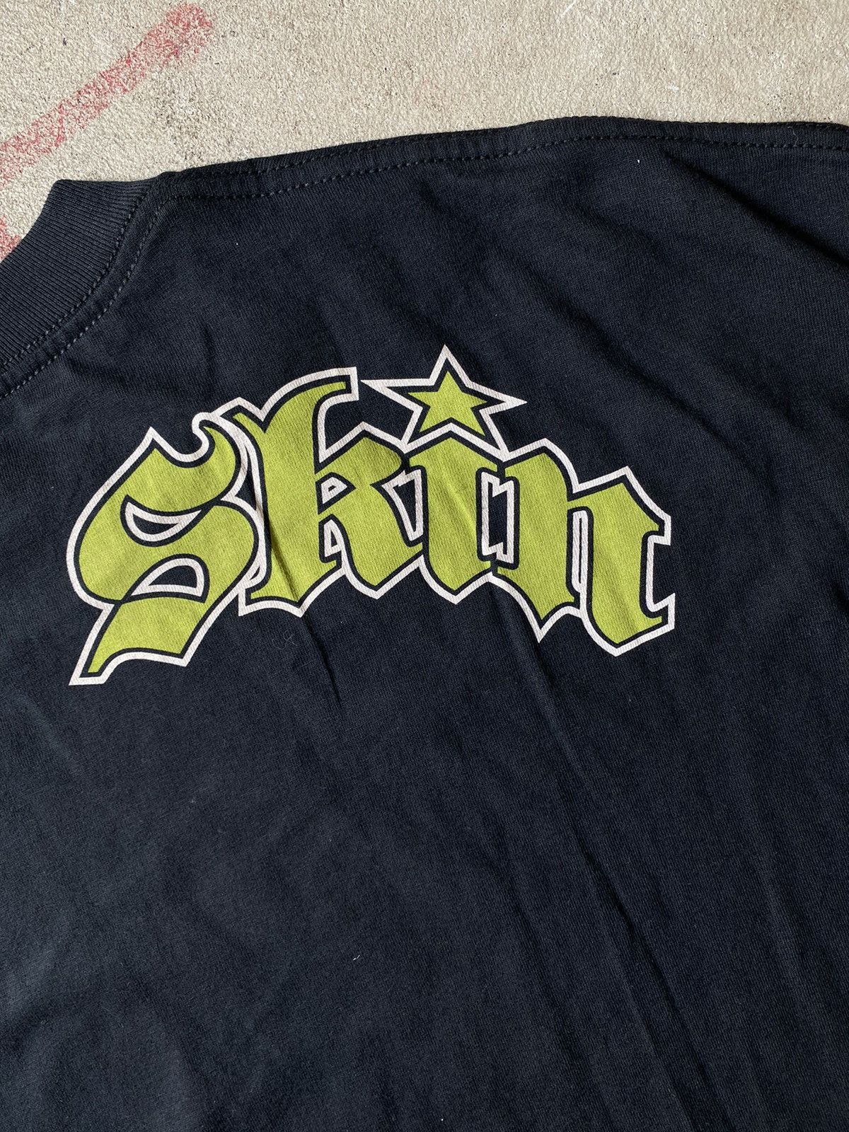 Vintage BRAND NEW vintage Y2K skins girls tee Size US XXL / EU 58 / 5 - 4 Thumbnail