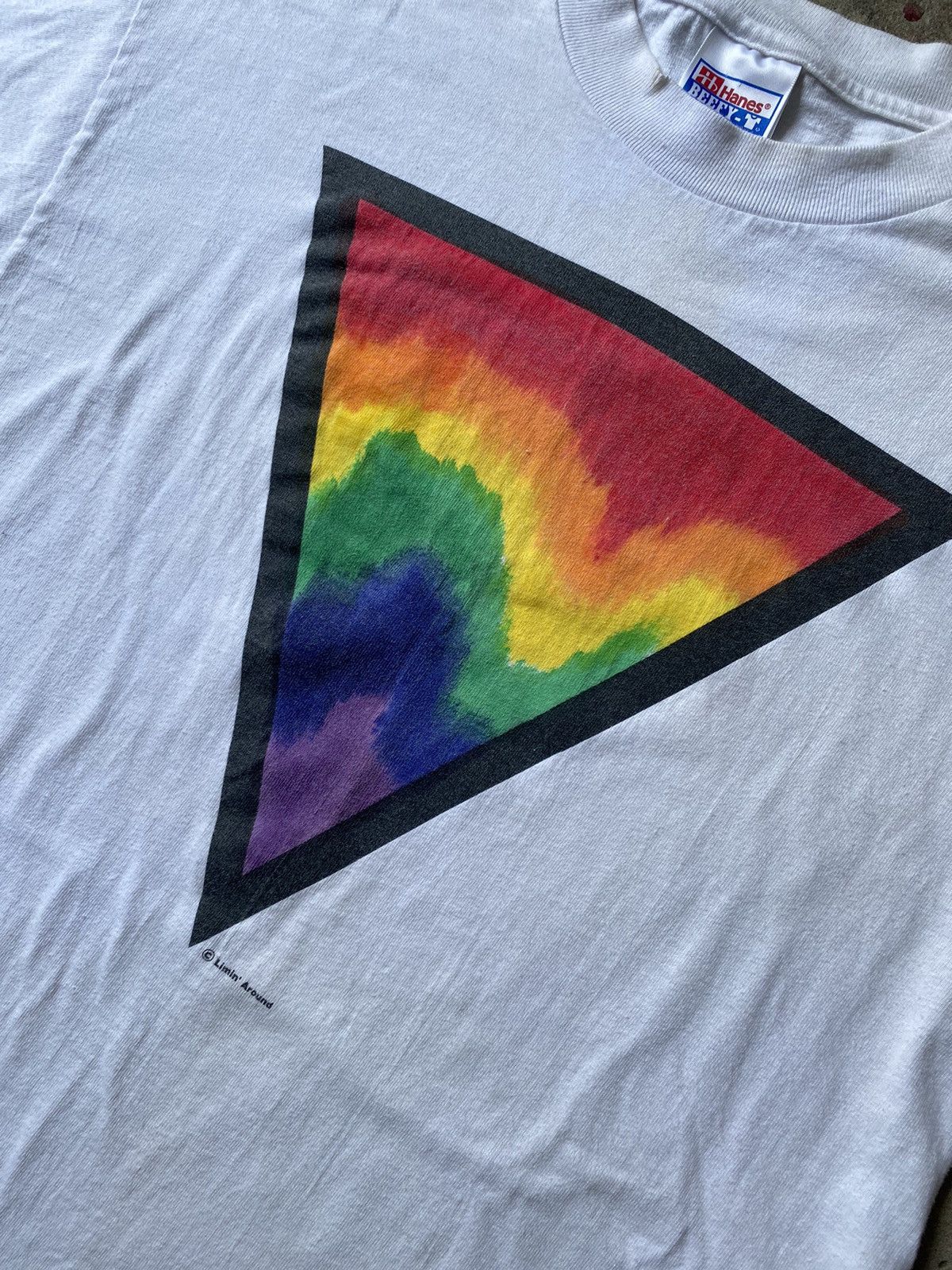 Band Tees × Vintage vintage 90s rainbow tee pink floyd esque Size US M / EU 48-50 / 2 - 2 Thumbnail