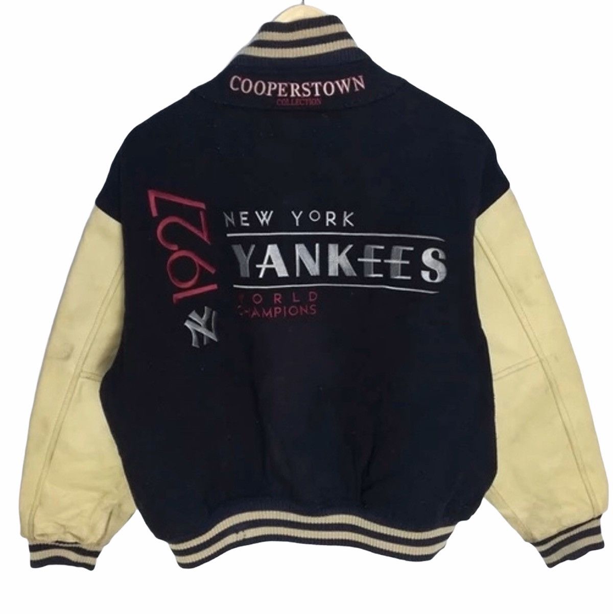 Cooperstown Collection × New York Yankees × Vintage Cooperstown collection ny yankees bomber varsity Size US L / EU 52-54 / 3 - 1 Thumbnail