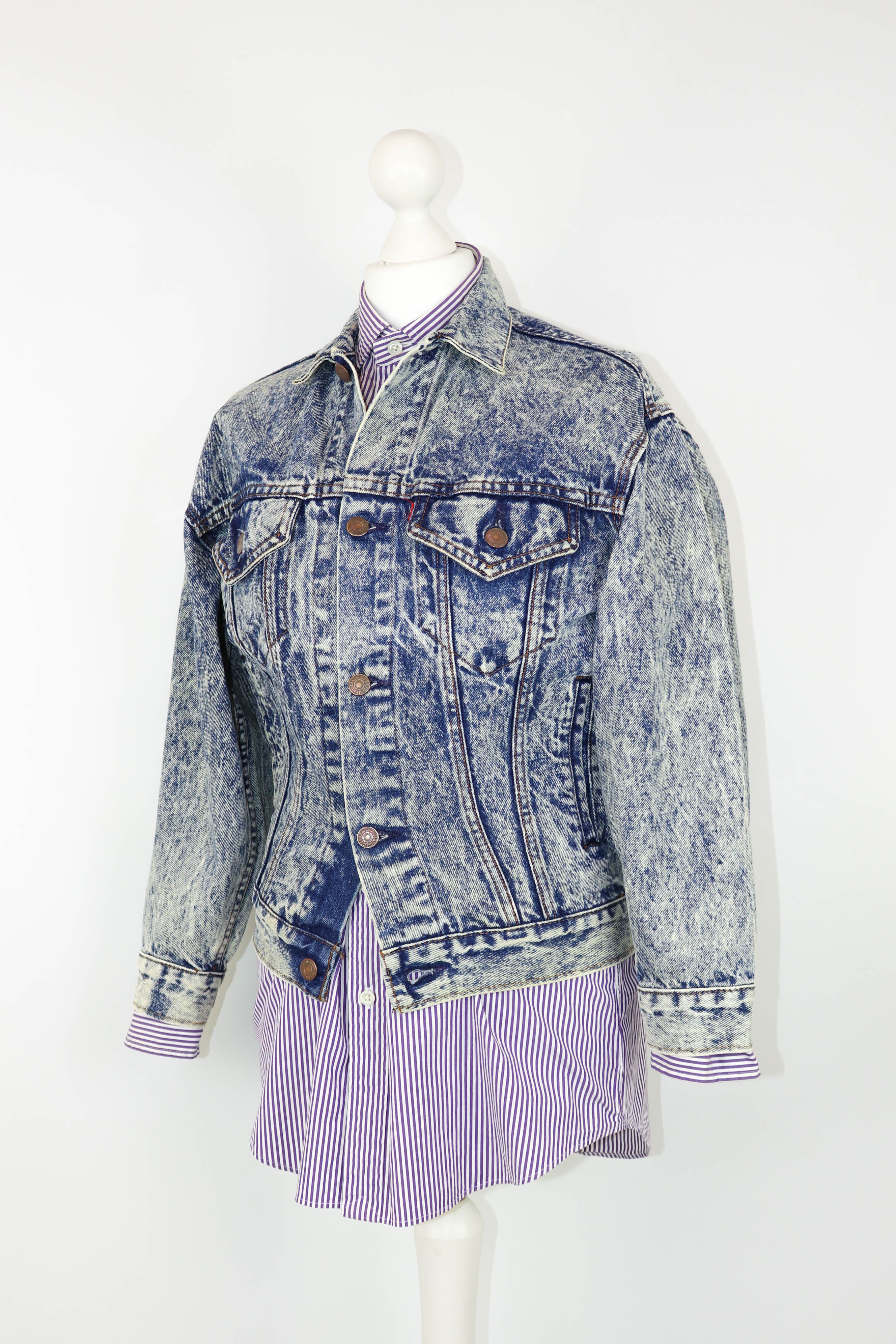 Levi's Levi’s Vintage Made in USA Acid Washed Faded Denim Jacket Size M / US 6-8 / IT 42-44 - 2 Thumbnail