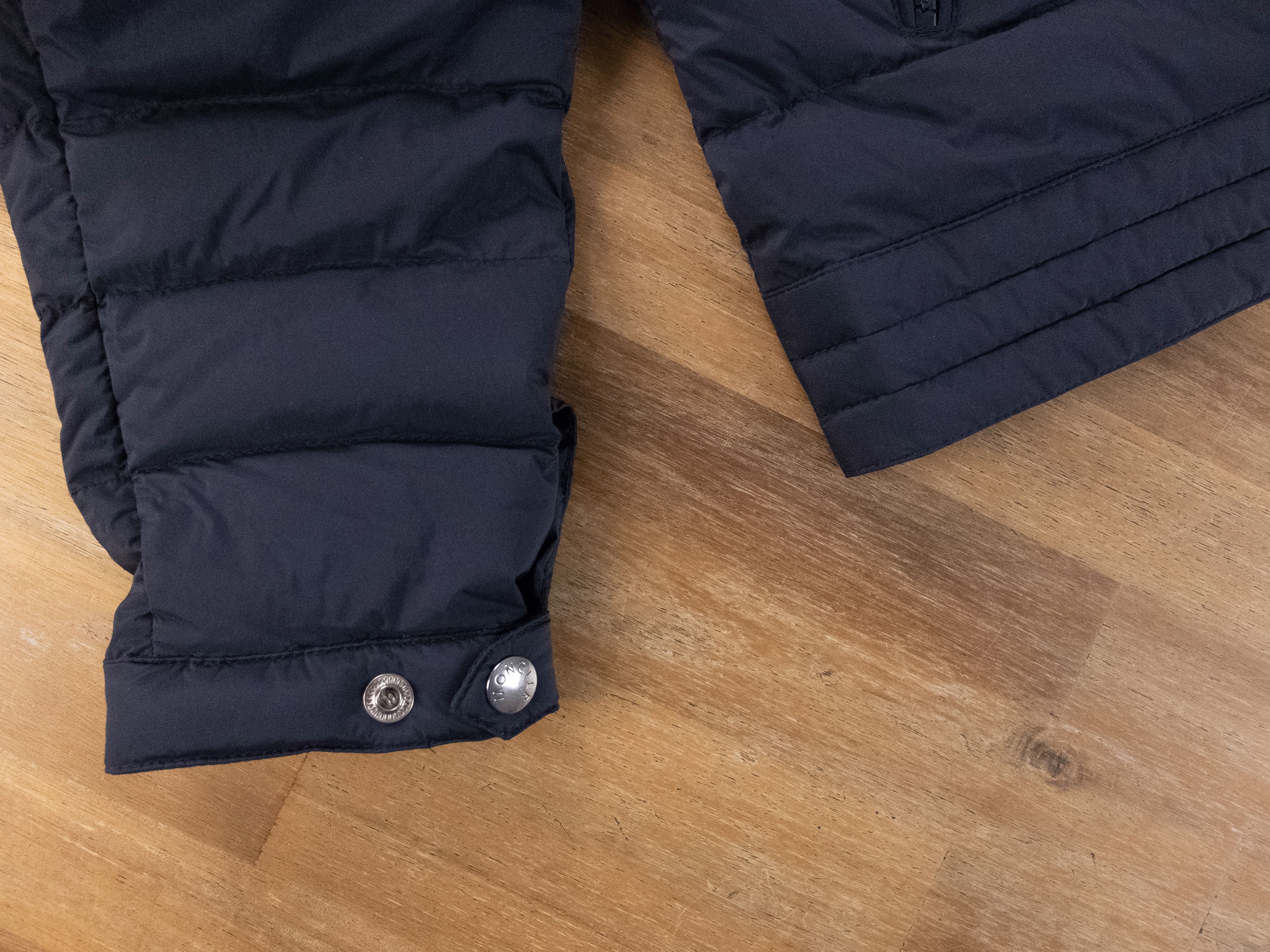 Moncler MONCLER Barral navy blue quilted down puffer jacket - M /2 Size US M / EU 48-50 / 2 - 6 Thumbnail