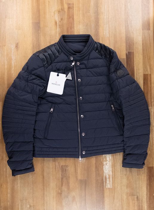 Moncler barral outlet jacket