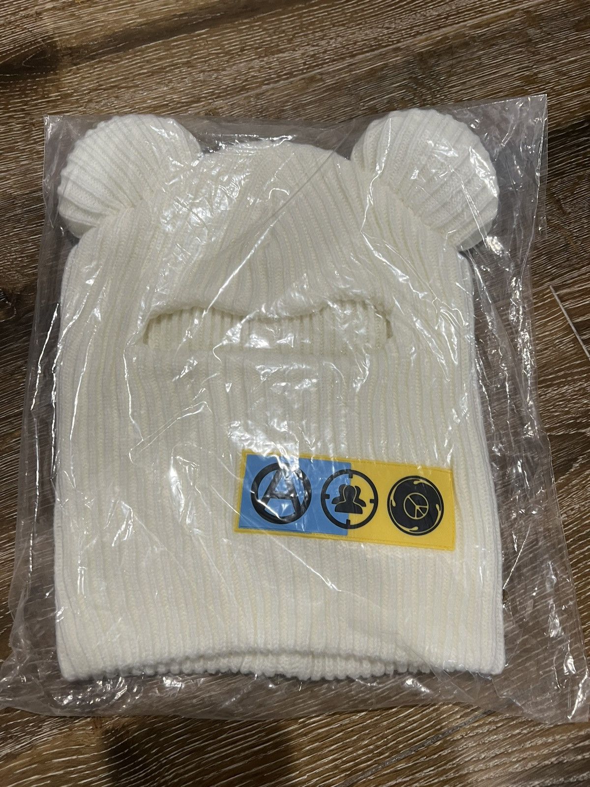 image of Stillz Jose Wong Mask in Cream, Men's