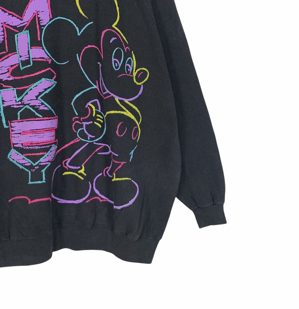 Disney Vintage 90s Mickey Mouse Disney Rainbow Crewneck Oversized Size US XXL / EU 58 / 5 - 8 Thumbnail