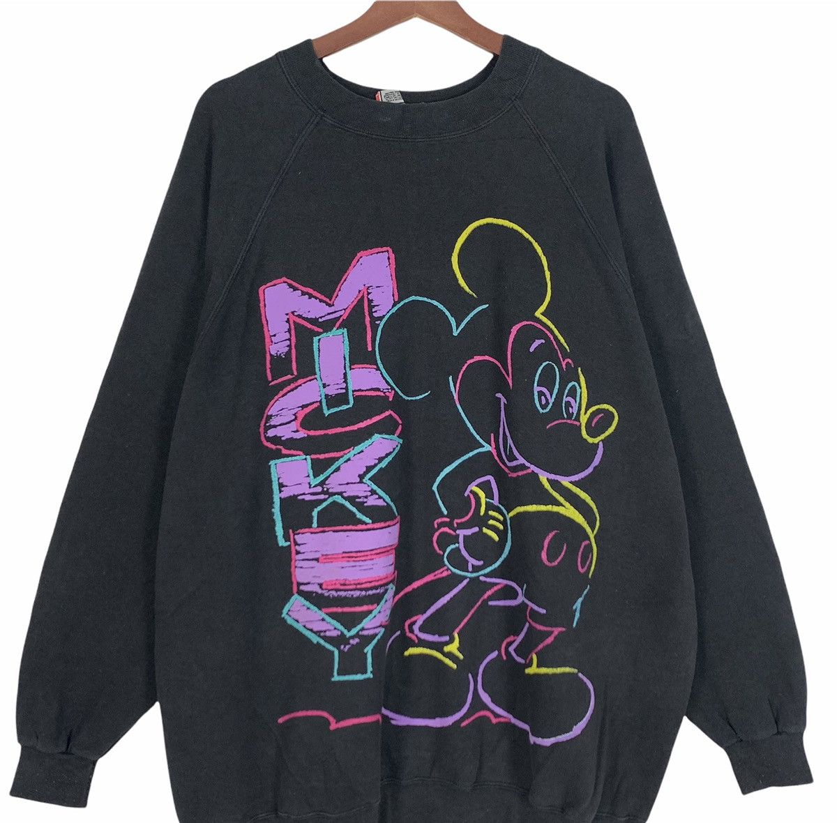 Disney Vintage 90s Mickey Mouse Disney Rainbow Crewneck Oversized Size US XXL / EU 58 / 5 - 6 Thumbnail