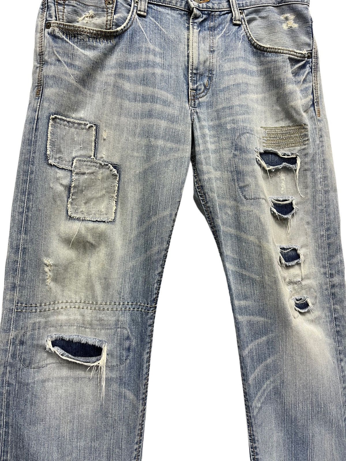 Edwin Vintage EXCLUSIVE EDWIN Distressed Worn Out Light Wash Denim Size US 34 / EU 50 - 1 Thumbnail
