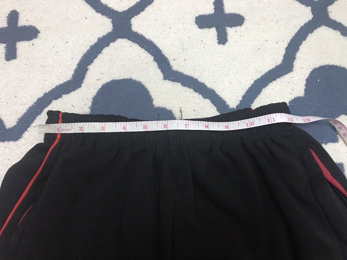 Nike × Vintage Vintage Nike Swoosh Shorts Pants Size US 32 / EU 48 - 6 Thumbnail