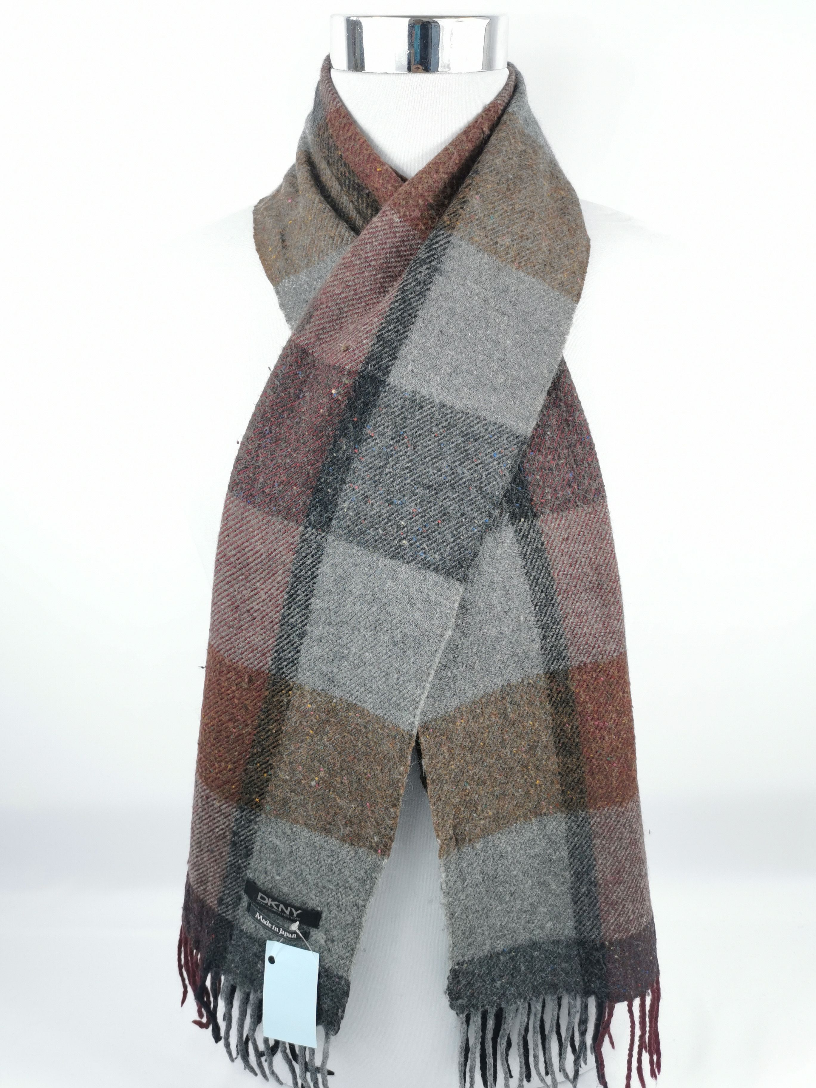 DKNY scarf muffler