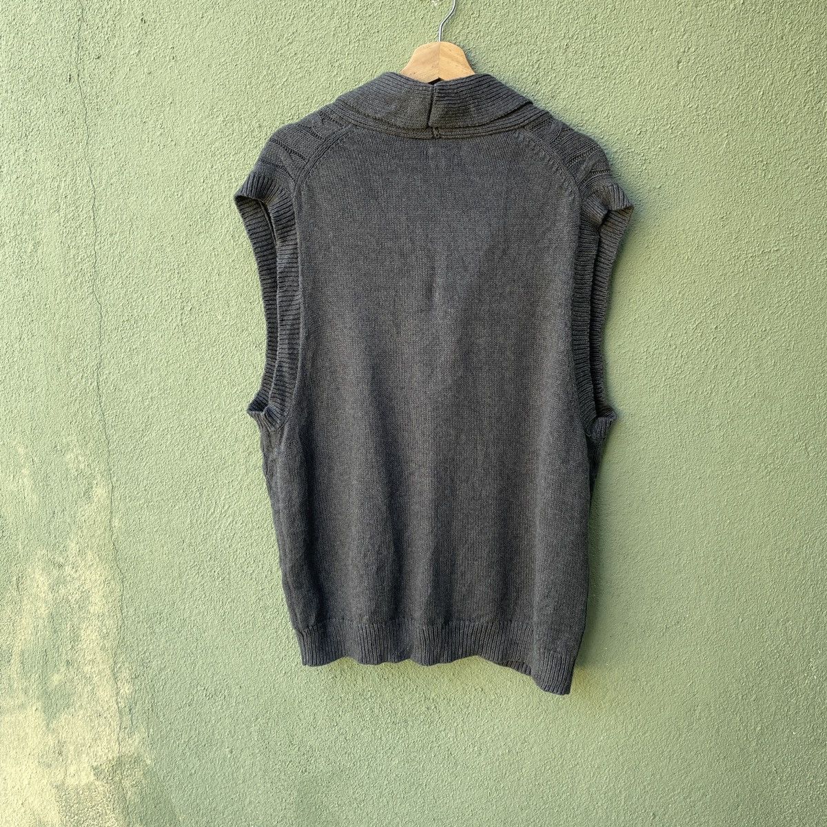 Gap Vintage‼️ GAP Sleeveless Cardigan Knitwear!! Size US L / EU 52-54 / 3 - 9 Thumbnail