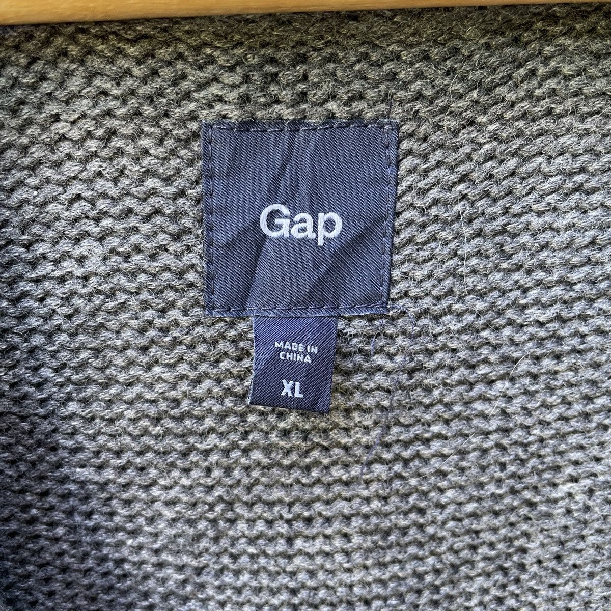 Gap Vintage‼️ GAP Sleeveless Cardigan Knitwear!! Size US L / EU 52-54 / 3 - 5 Thumbnail