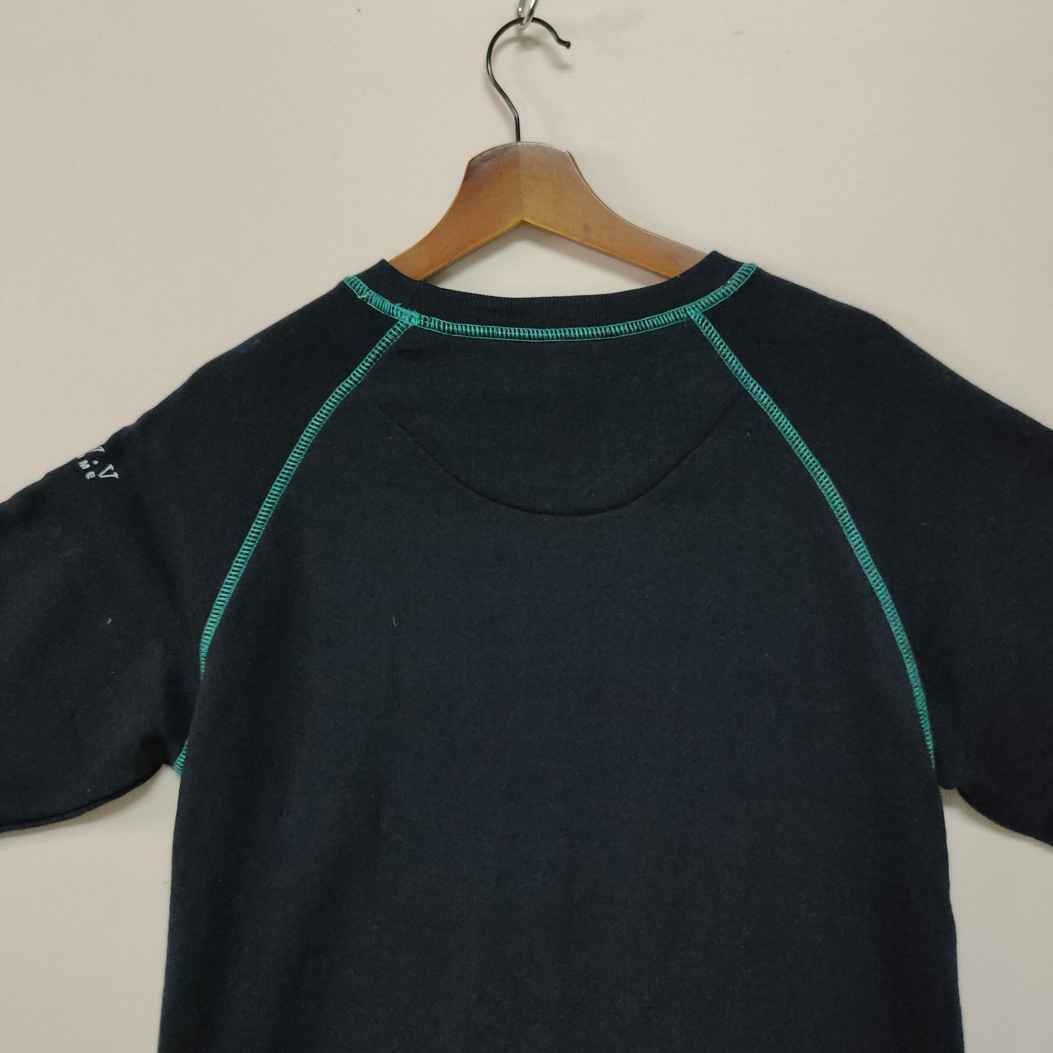 Japanese Brand A.V.V HOME EMBROIDERY SMALL LOGO SWEATSHRIT Size US M / EU 48-50 / 2 - 9 Thumbnail