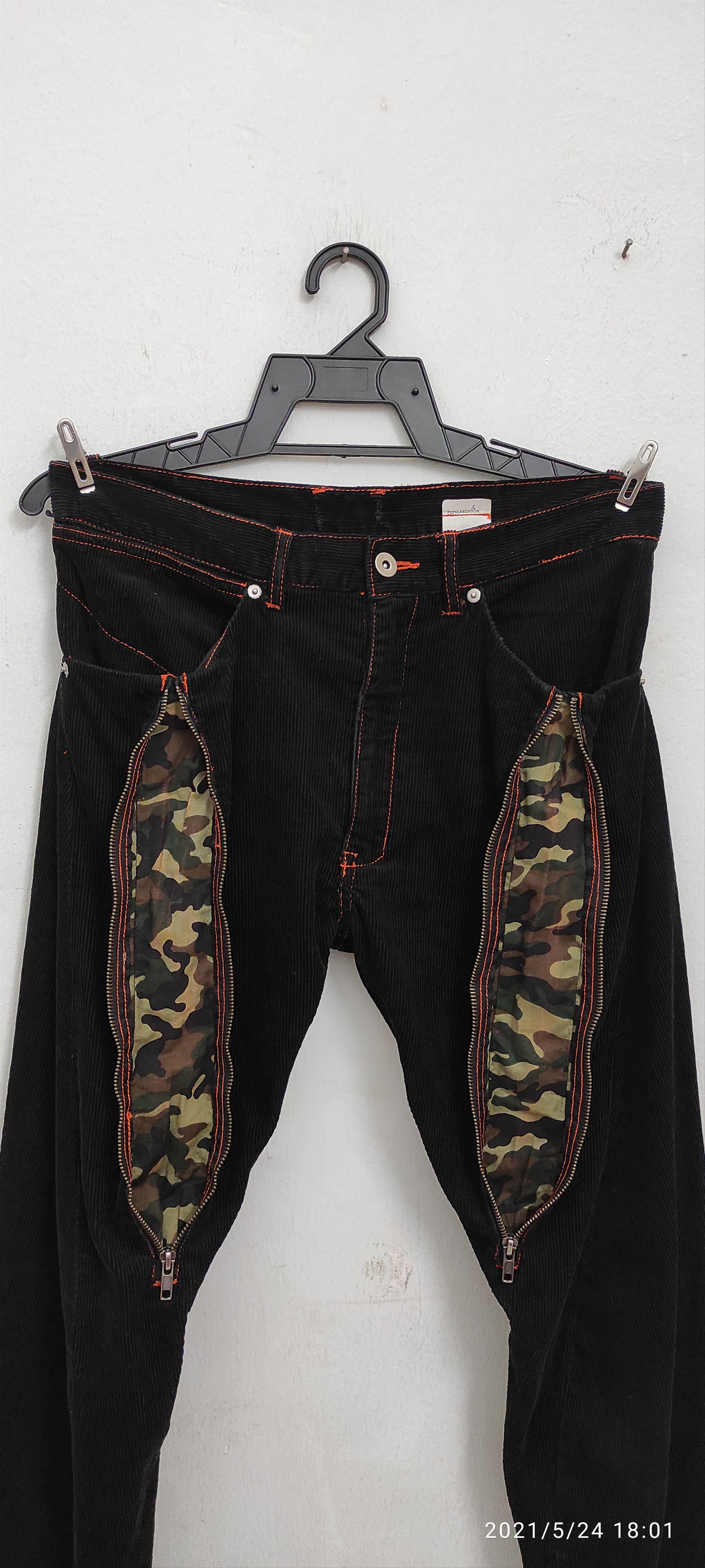 Other POPULARIZATION zipper velvet denim pants Size US 31 - 17 Thumbnail