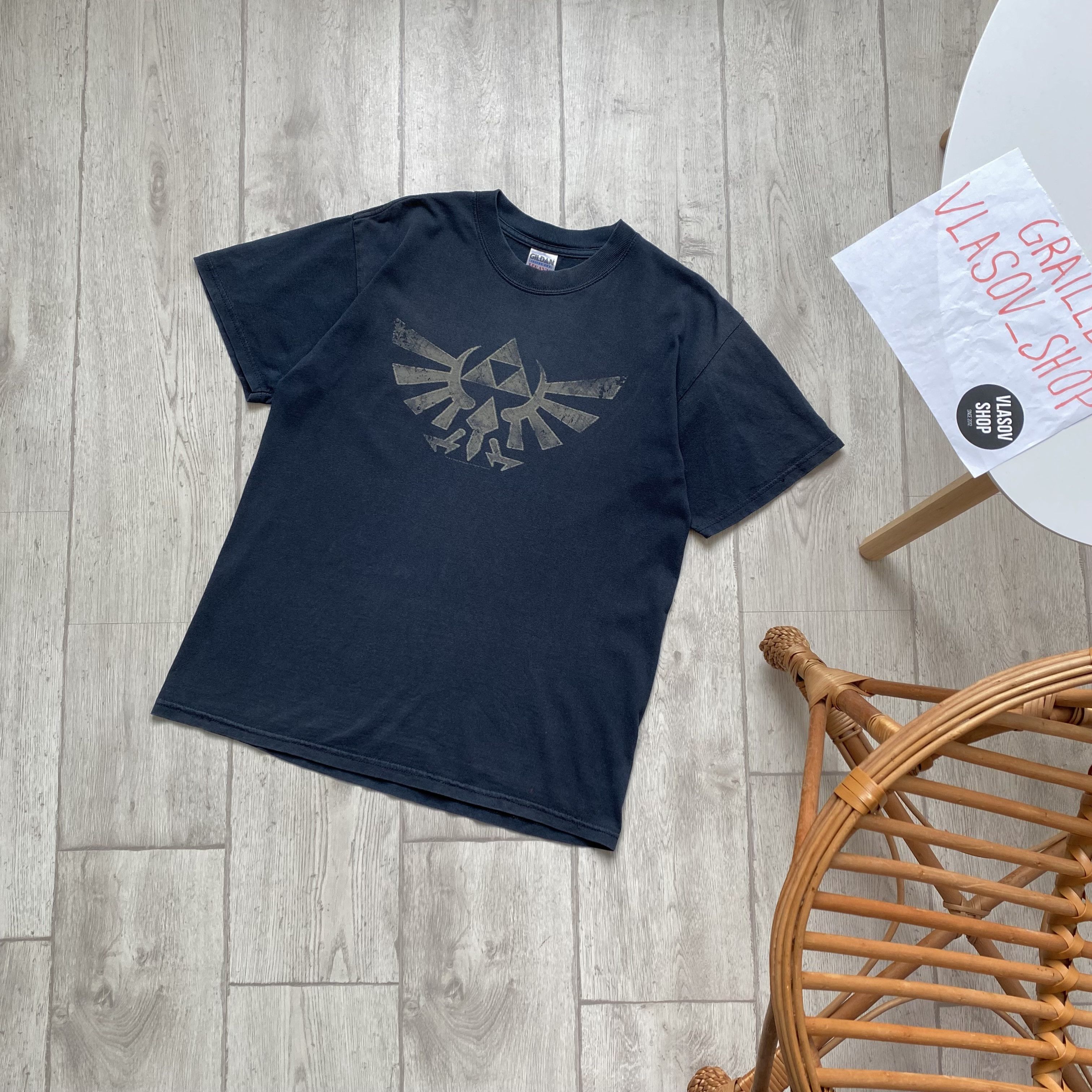 Japanese Brand 🎮 Vintage The Legend of Zelda tee ocarina of time Size US M / EU 48-50 / 2 - 1 Thumbnail
