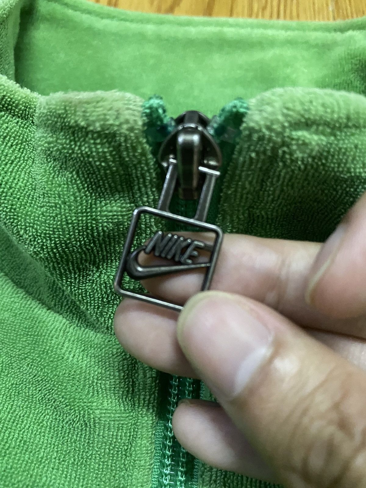 Nike Vintage Nike Swoosh Logo Corduroy Jacket Size L / US 10 / IT 46 - 7 Thumbnail