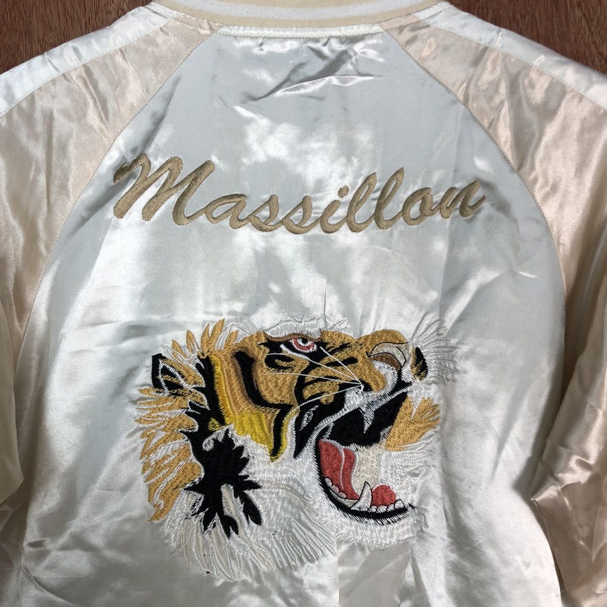 Japanese Brand DL Browny White tiger embroidered Varsity Jacket #1692 Size S / US 4 / IT 40 - 13 Thumbnail