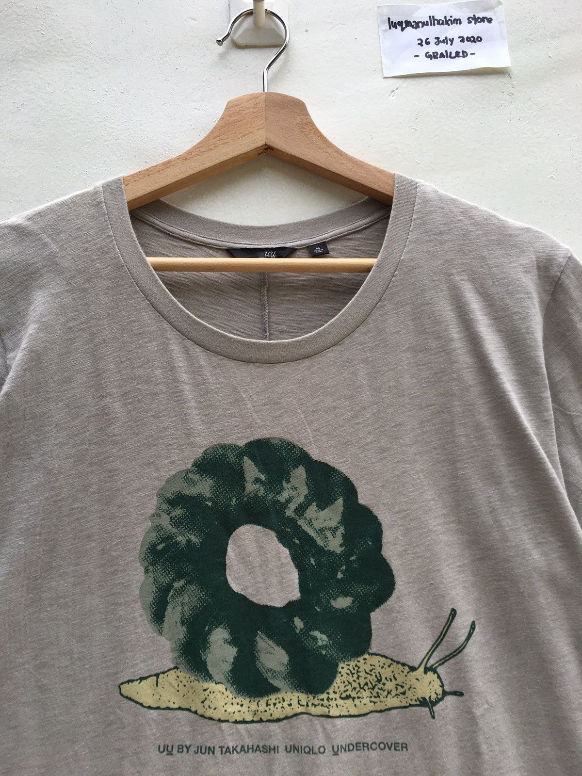 Undercover × Uniqlo Uniqlo x Undercover UU Snail Printed Design T-shirt Size US M / EU 48-50 / 2 - 5 Thumbnail
