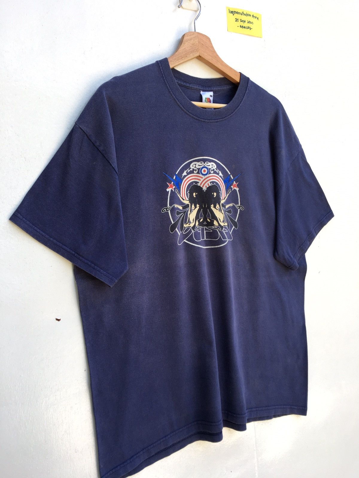Band Tees Vintage Oasis Band Tee Fruit Of Loom Classic Naked Women Size ONE SIZE - 3 Thumbnail