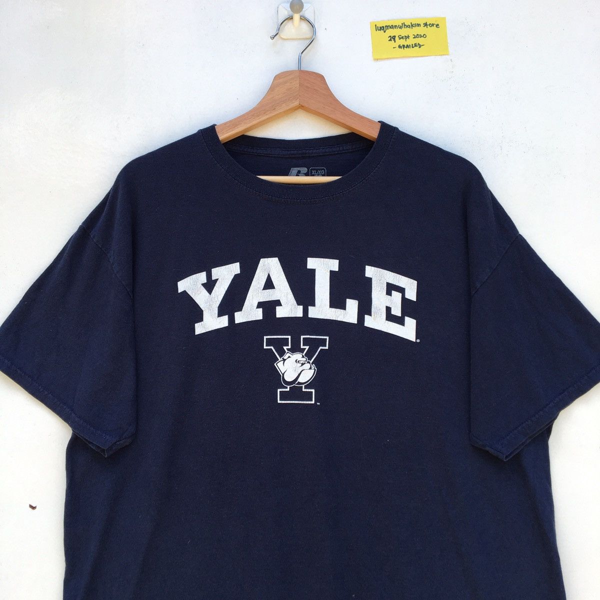 image of American College x Vintage Yale University Big Logo Spellout Tshirt in Blue, Men's (Size XL)