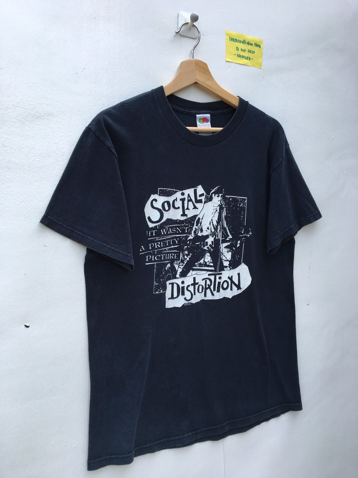 Band Tees Vintage Social Distortion Punk Rock Band T Shirt Size US M / EU 48-50 / 2 - 4 Thumbnail