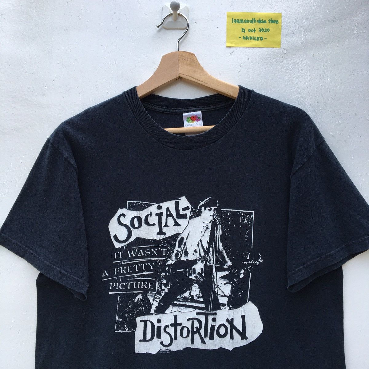 Band Tees Vintage Social Distortion Punk Rock Band T Shirt Size US M / EU 48-50 / 2 - 5 Thumbnail