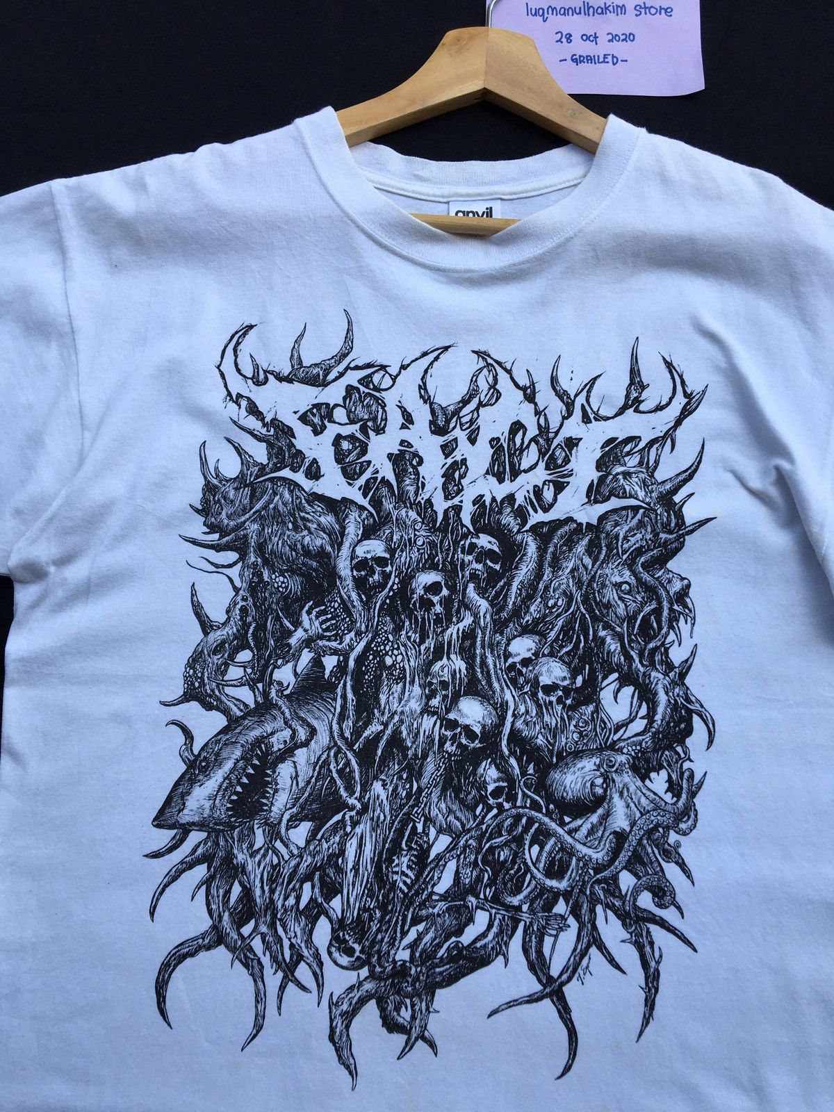 Vintage Rare Skulls Artistic Illustration Hell Life Devils Tee Size US L / EU 52-54 / 3 - 12 Thumbnail