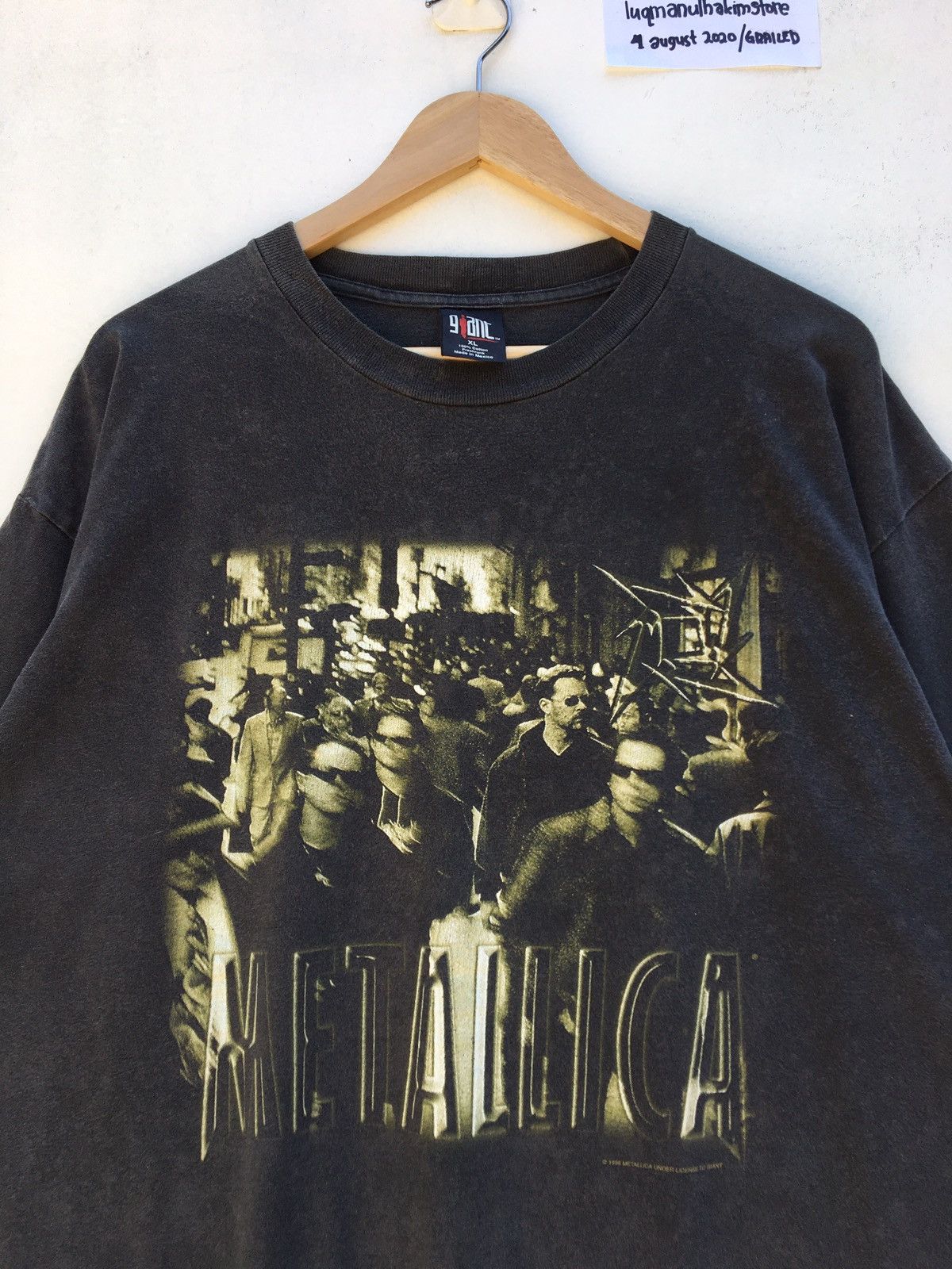 Band Tees Vintage 1996 Metallica Rock Band Giant Tag Tshirt Size US XL / EU 56 / 4 - 5 Thumbnail