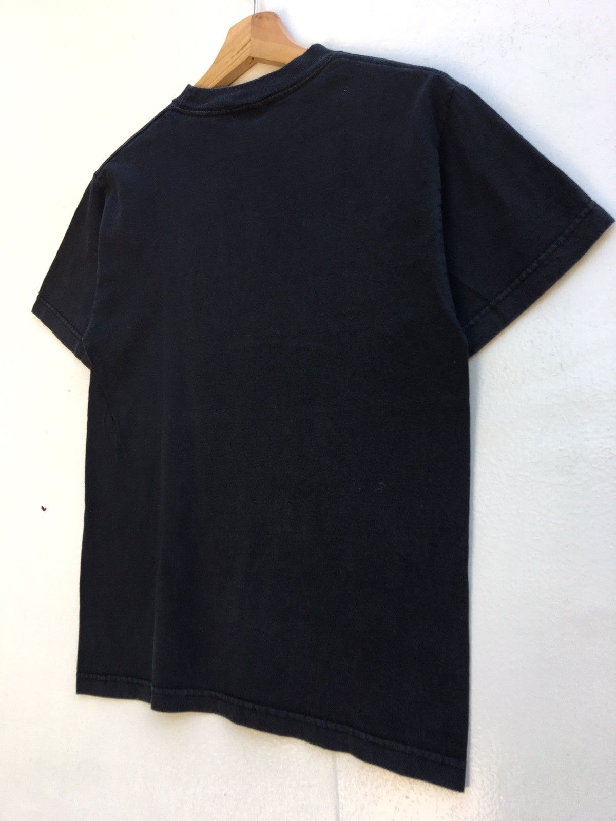 Band Tees The Beatles Apple Logo Vintage Band Tee Shirt Size US S / EU 44-46 / 1 - 14 Thumbnail