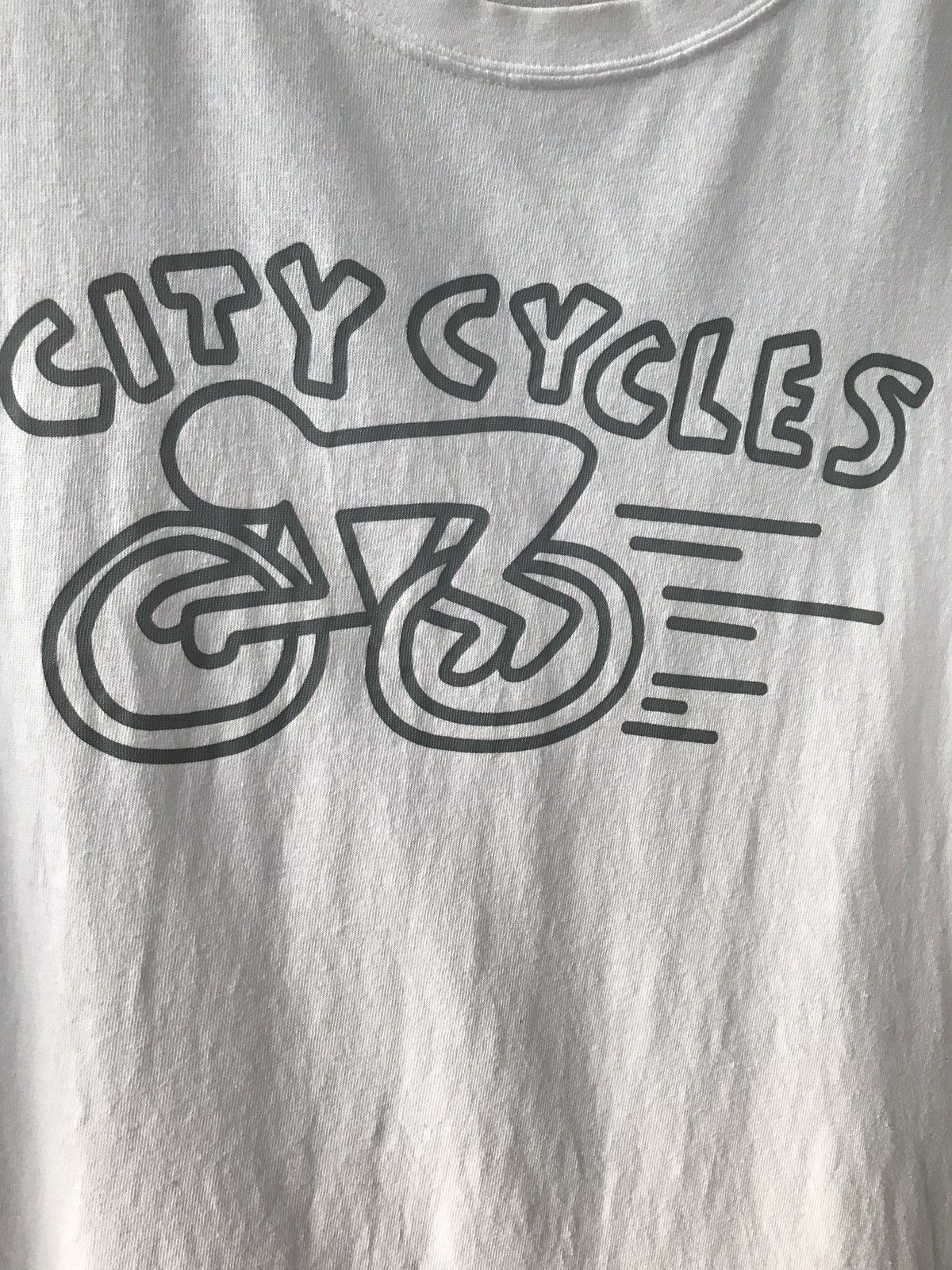 Keith Haring × Vintage Keith Haring City Cycles Art Tee Size US L / EU 52-54 / 3 - 2 Thumbnail