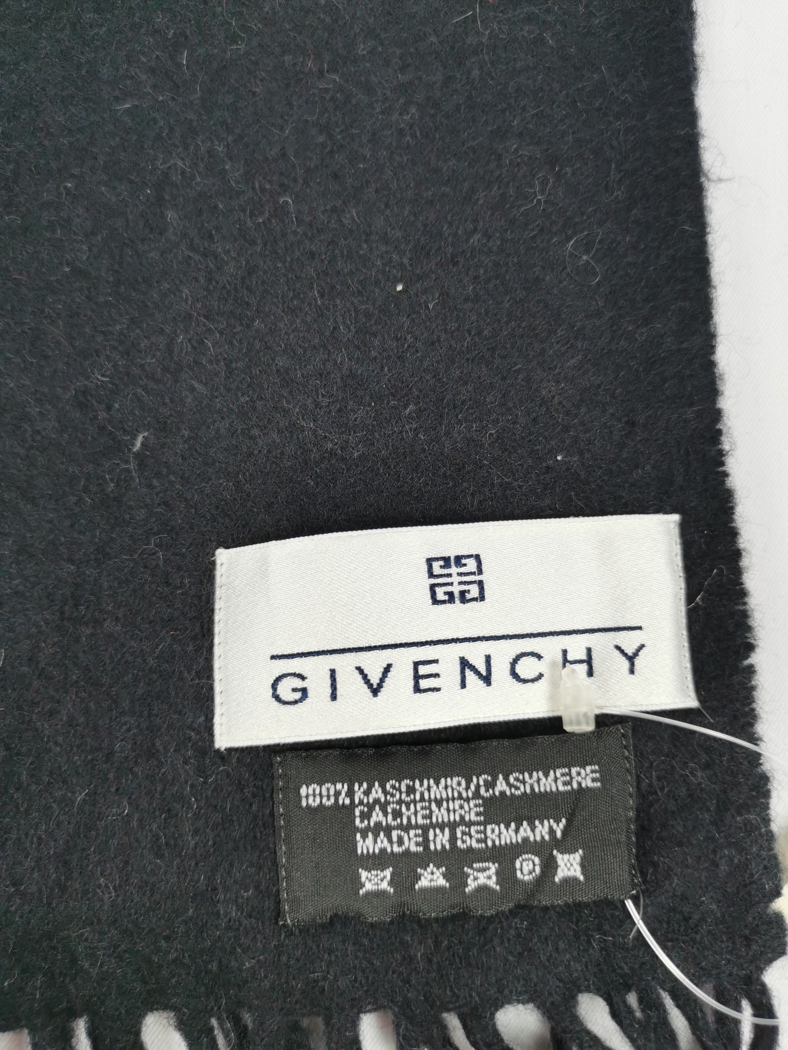 Givenchy Givenchy scarf muffler Size ONE SIZE - 3 Thumbnail