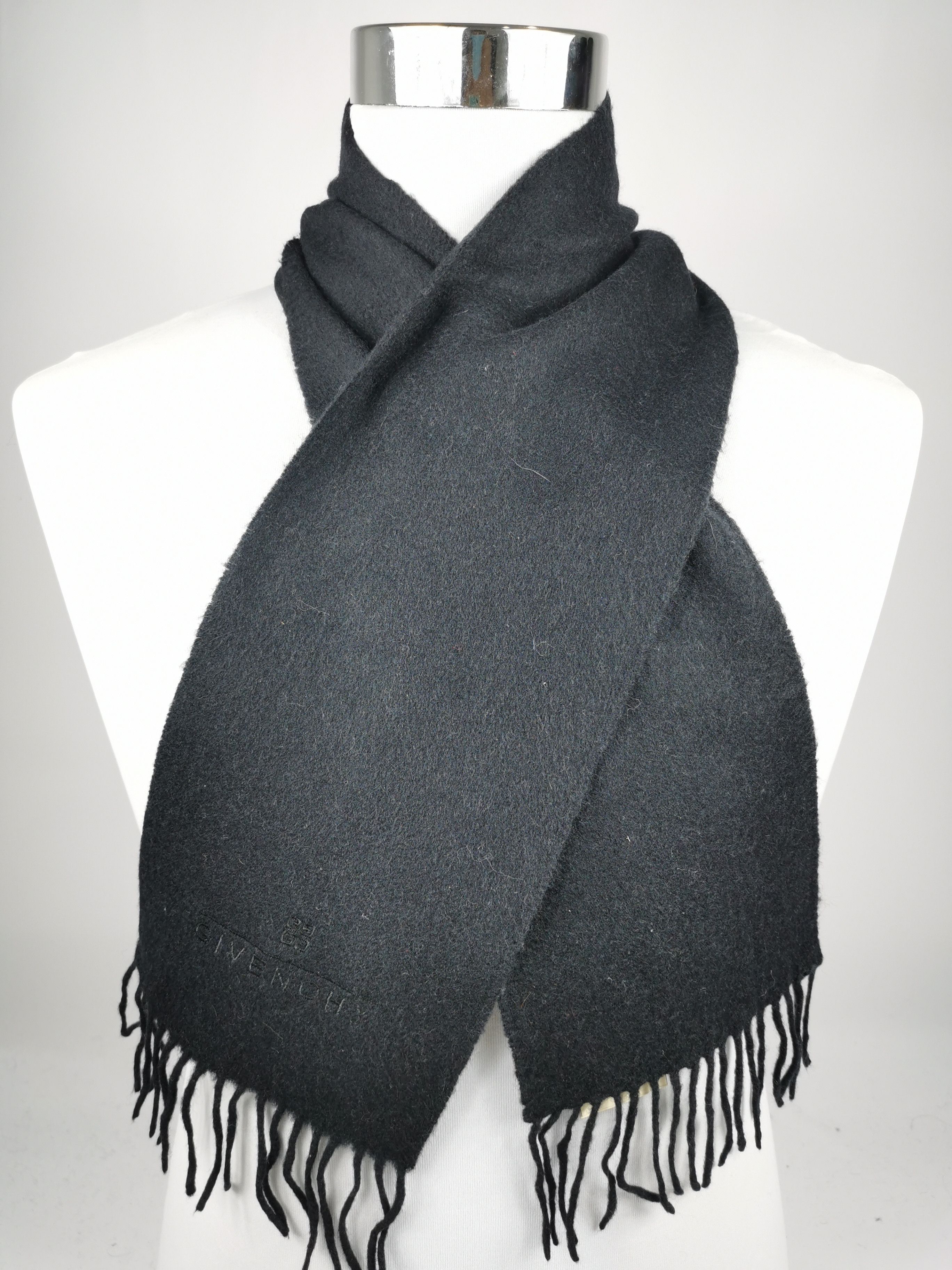 Givenchy Givenchy scarf muffler Size ONE SIZE - 1 Thumbnail