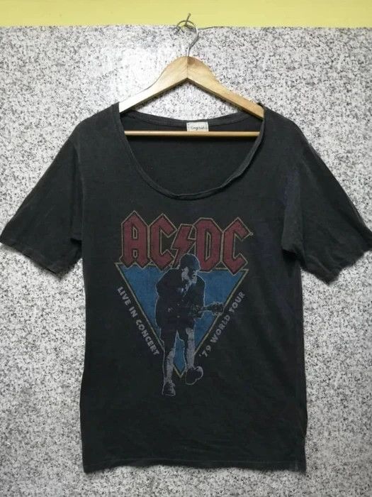 Band Tees × Japanese Brand ACDC VERY RARE Size US M / EU 48-50 / 2 - 1 Thumbnail