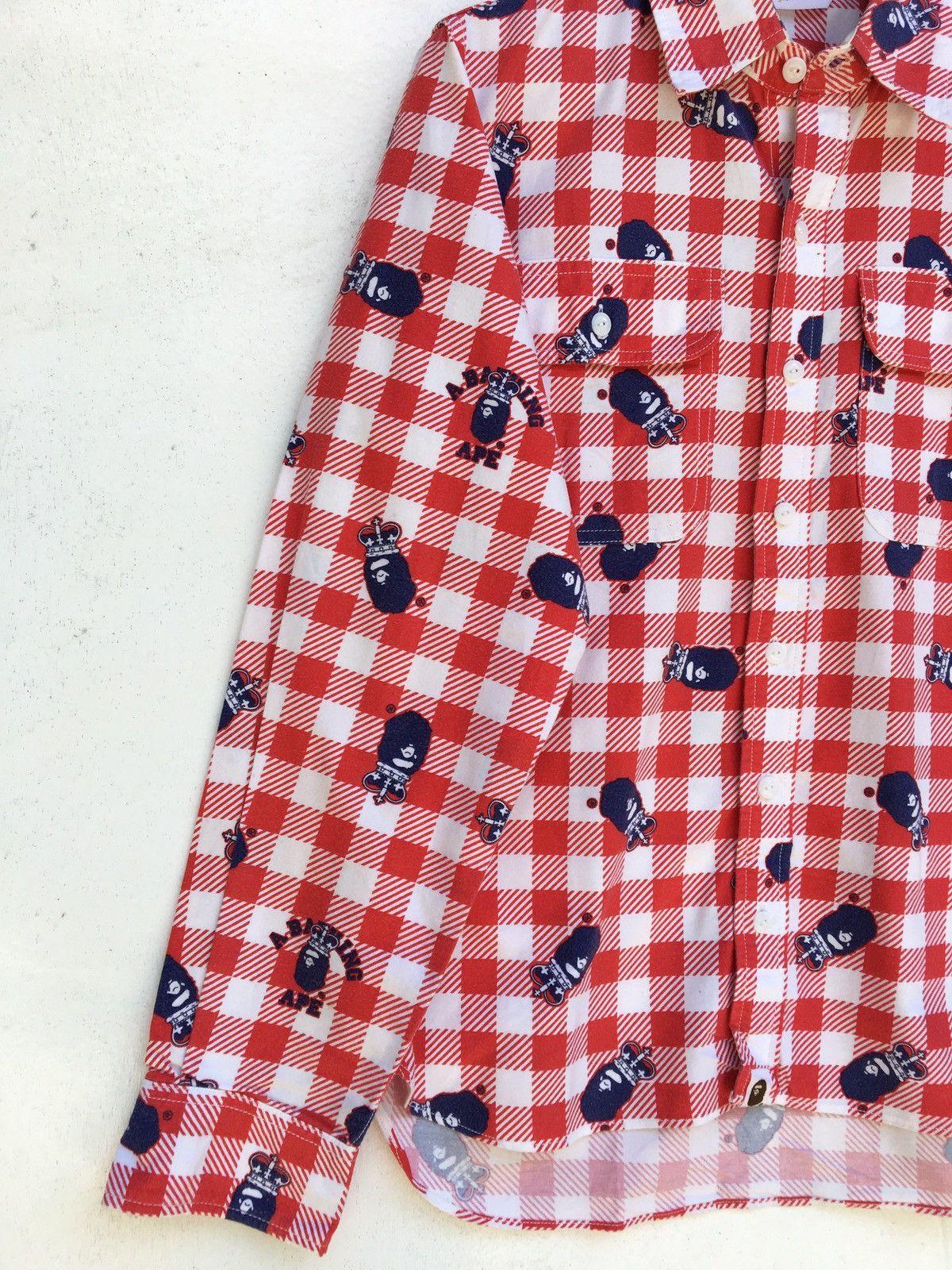 Bape Crown Ape Head Button Up Shirt Size US S / EU 44-46 / 1 - 5 Thumbnail