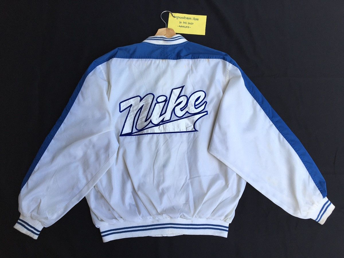 Nike Vintage 90s Nike Sportswear Windbreaker Jacket Size US M / EU 48-50 / 2 - 1 Thumbnail