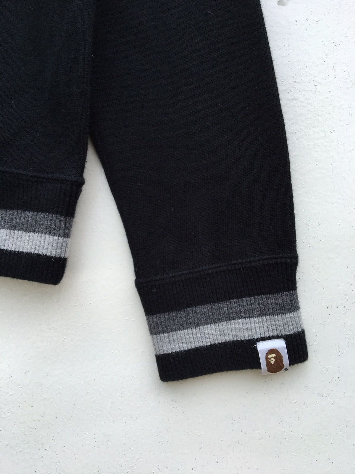 Bape College V-Neck Sweatshirt Size US S / EU 44-46 / 1 - 16 Thumbnail