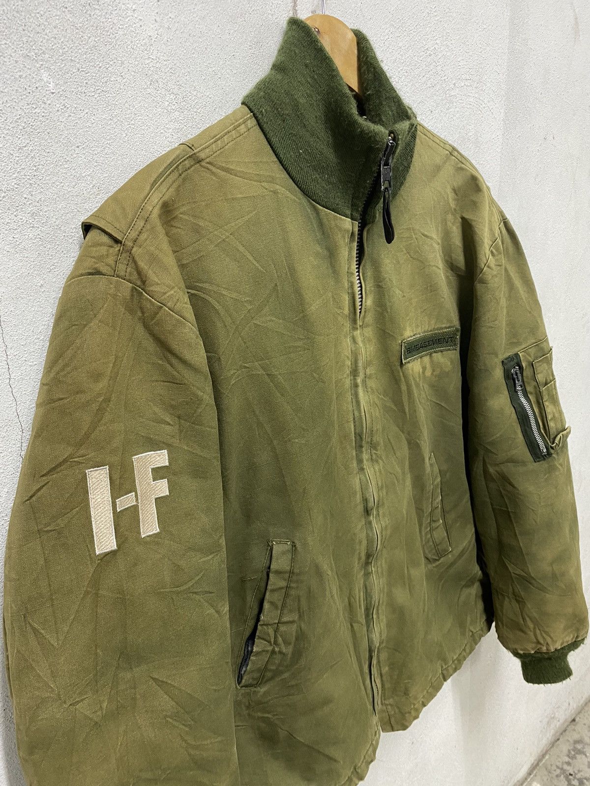 Vintage Vintage 80s Embasement Army Bomber Jacket Size US M / EU 48-50 / 2 - 3 Thumbnail