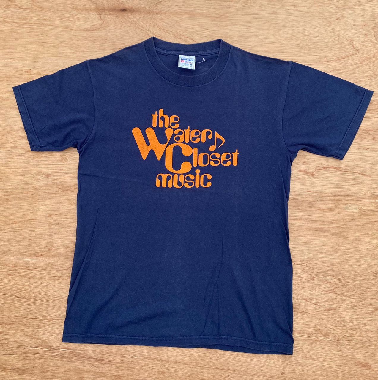 vintage tee D - 21 the water closet music