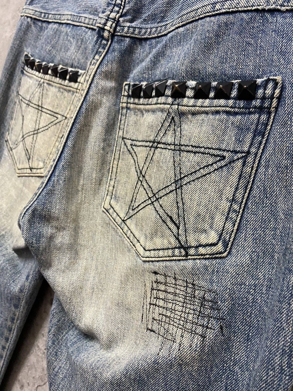 Designer × Japanese Brand Candy Stripper Harajuku Distressed Studded Denim Pants Size US 31 - 15 Thumbnail