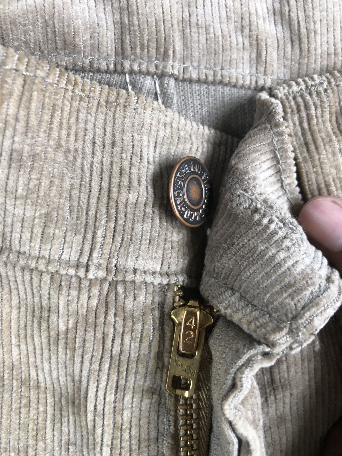 Levi's Vintage 80’s Levi’s Corduroy Pants 519 Size US 29 - 13 Thumbnail