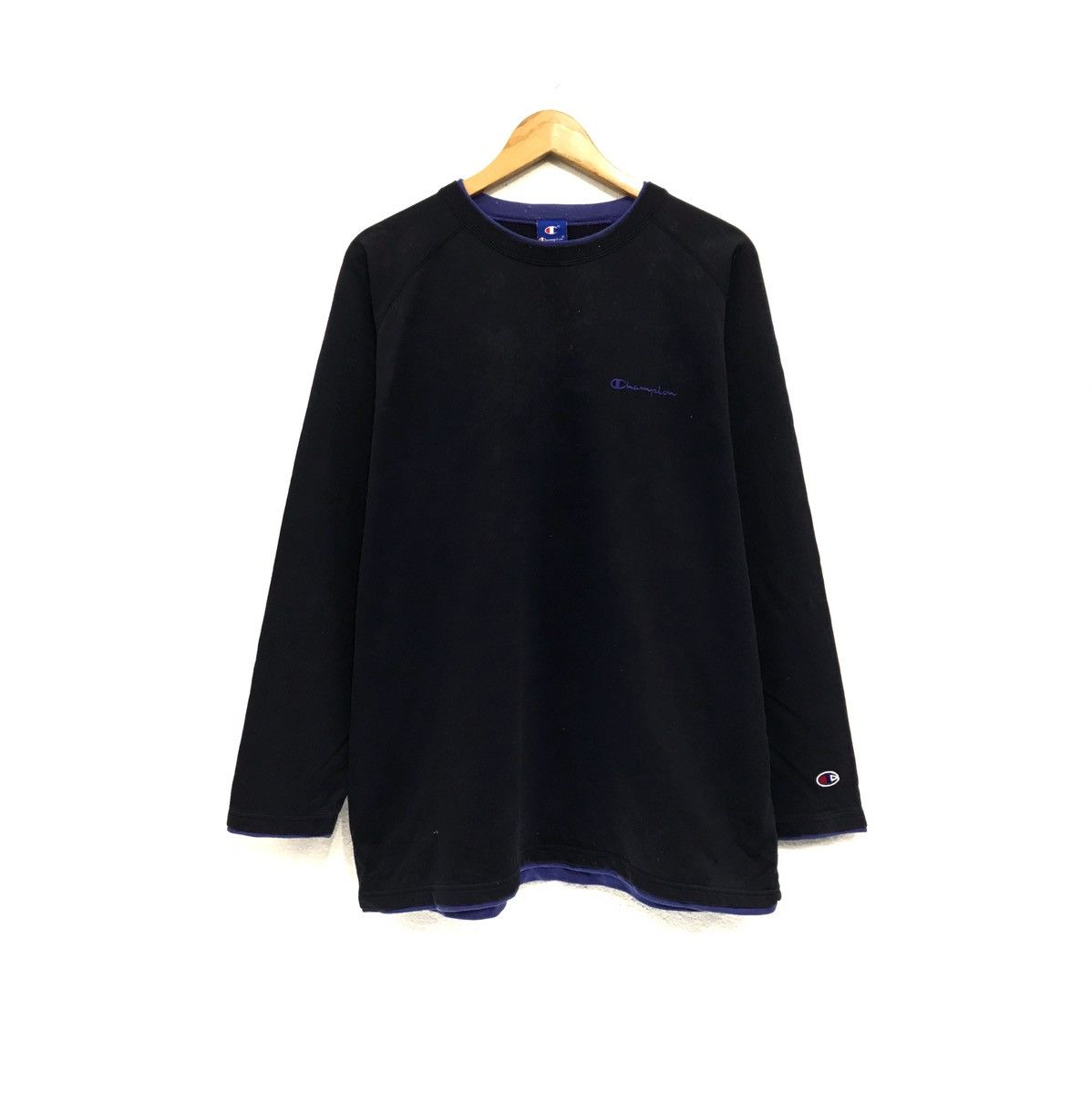 Champion × Japanese Brand Vintage Champion Sweatshirt Embroidered Champion Size US L / EU 52-54 / 3 - 1 Thumbnail