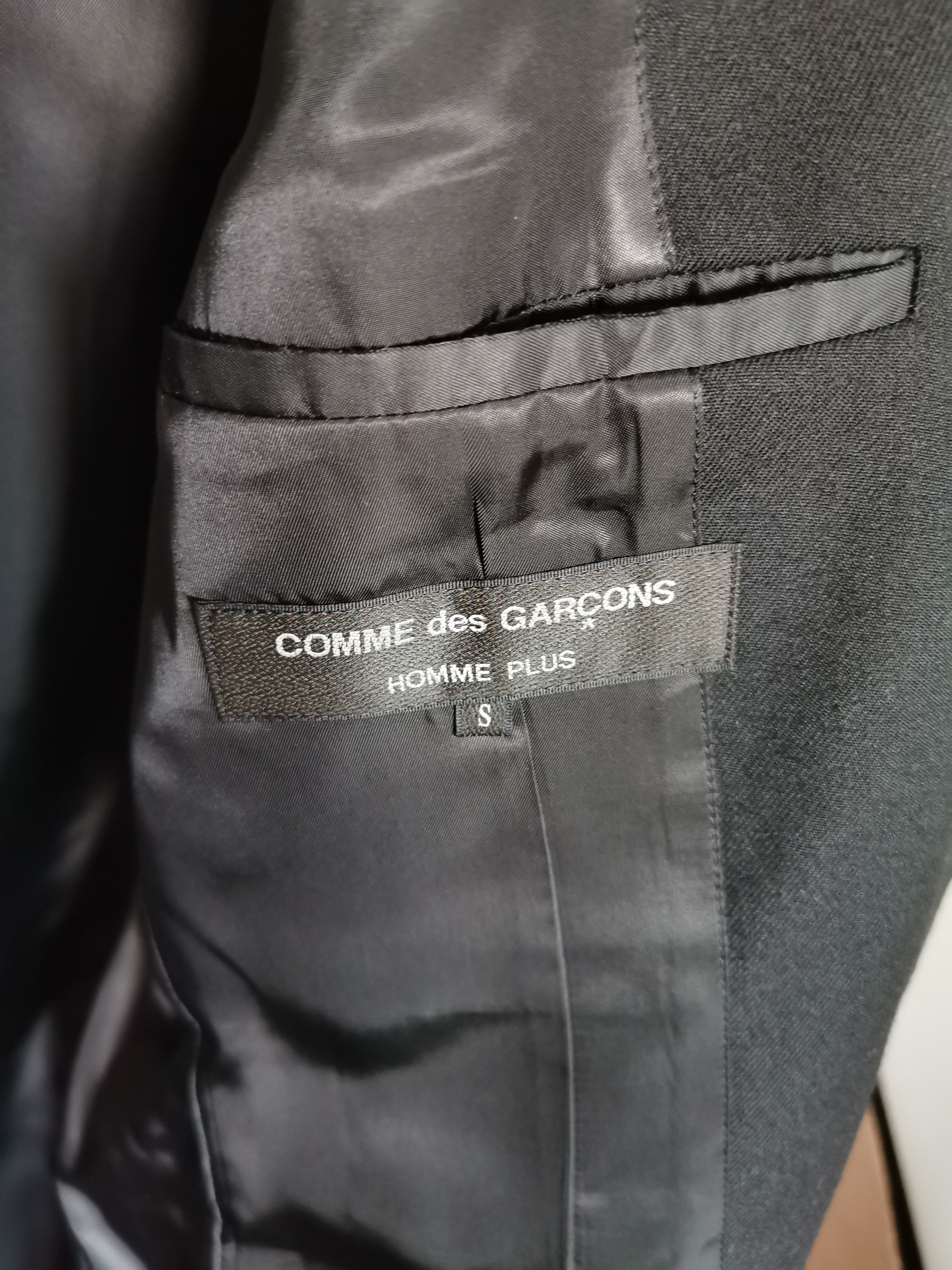 Comme des Garcons CDG Homme Plus AW2014 Patches Wool Coat Size US S / EU 44-46 / 1 - 8 Thumbnail