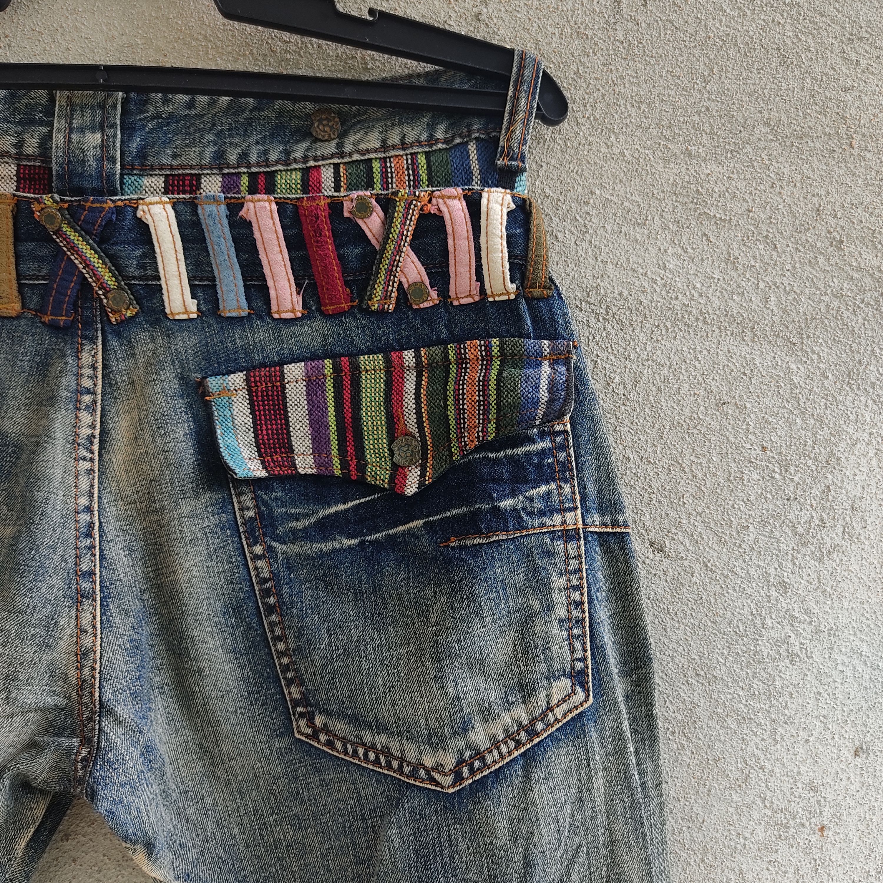 Other Joneaa Doublewaist Seditionaries Faded Jeans Size US 31 - 14 Thumbnail