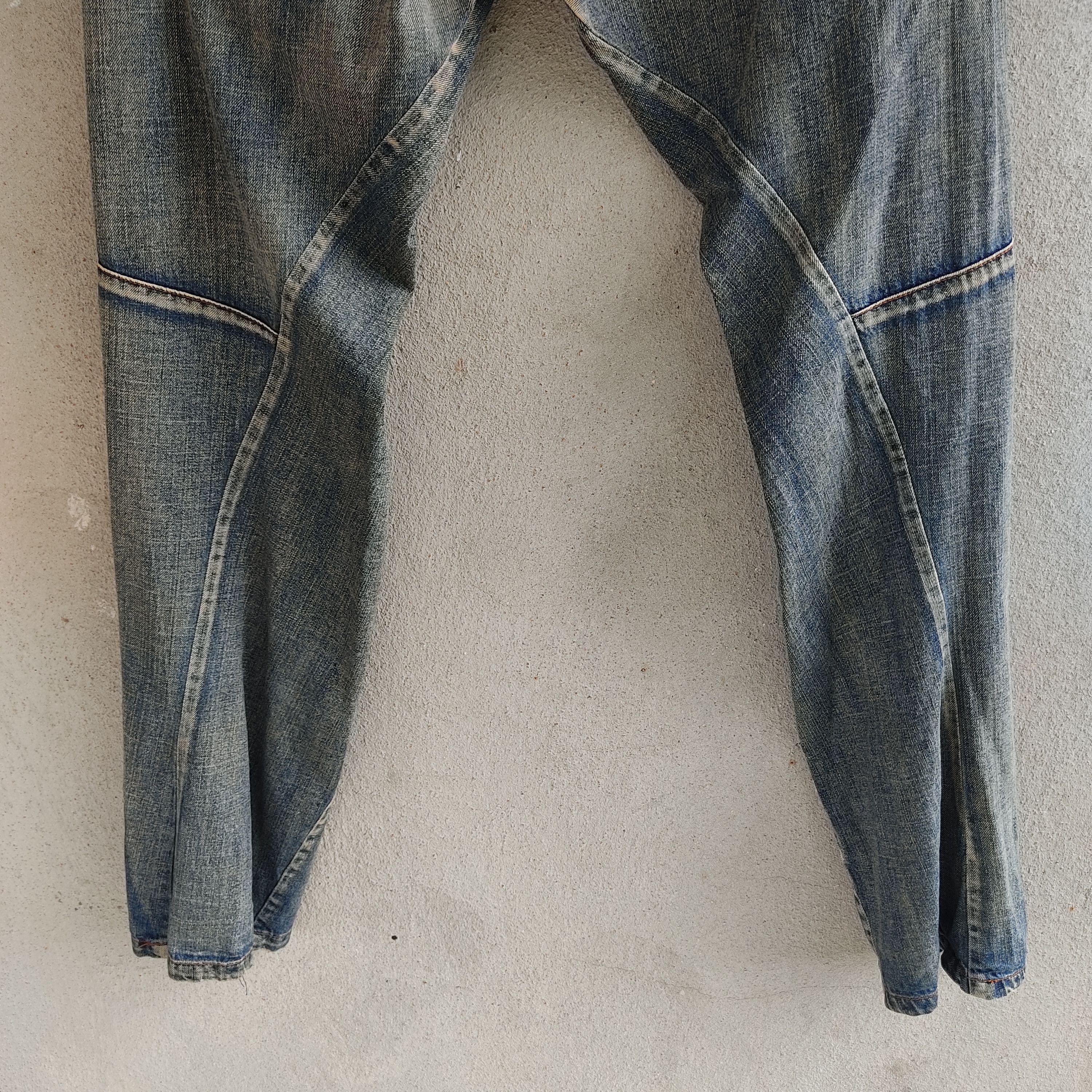 Other Joneaa Doublewaist Seditionaries Faded Jeans Size US 31 - 12 Thumbnail