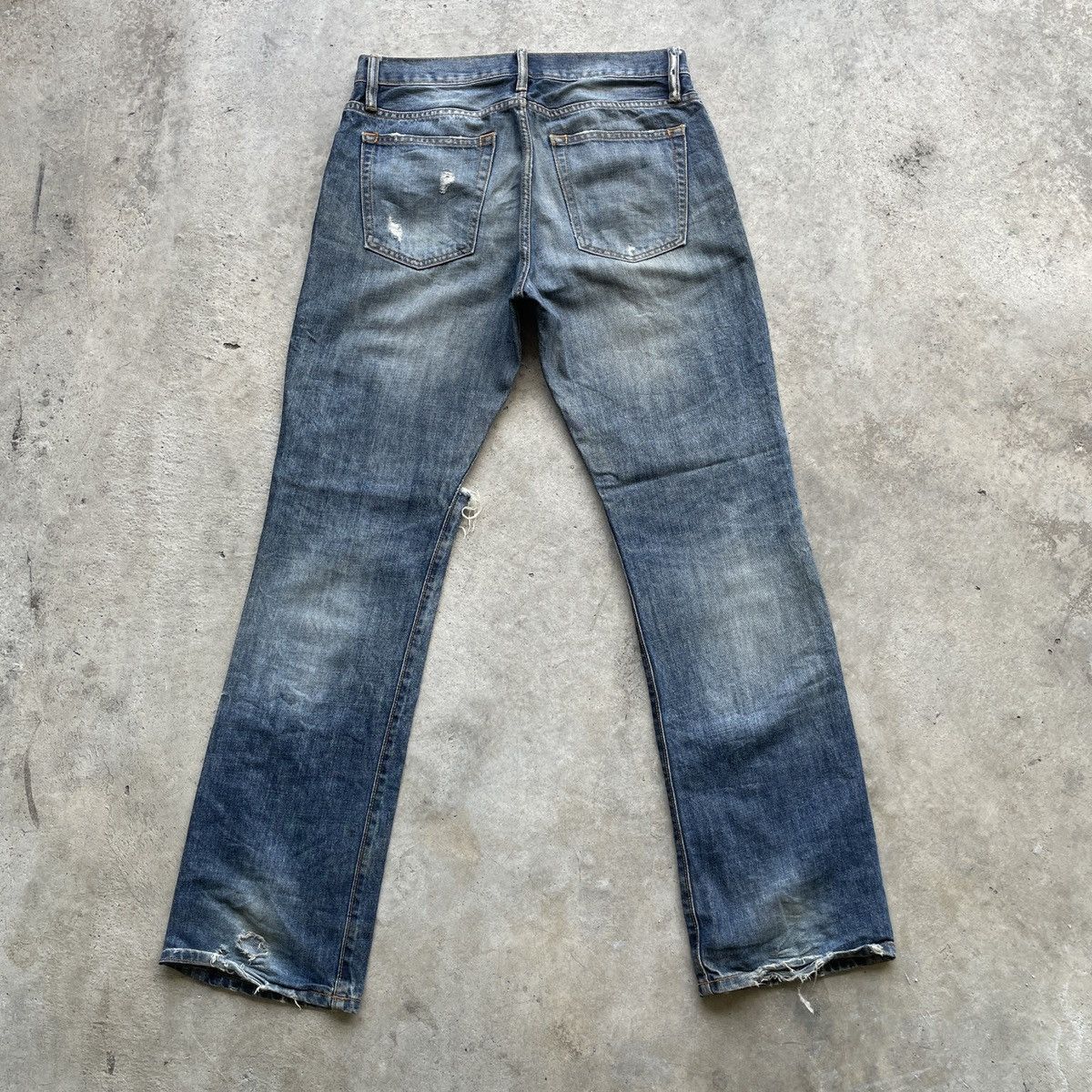 Gap Vintage Gap Distressed Denim Jeans Pants Ripped W32x31.5 Size US 32 / EU 48 - 12 Thumbnail